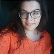 Insegnante di lingua di madrelingua italiana, con esperienze pregresse di insegnamento a scuola, all'università e ad adulti. Da remoto, con uso di metodologie varie e innovative. Ad es, quizlet